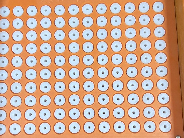 唯思特整列機：硅膠塞 - 閥石排列組裝行業自動化升級的核心之選