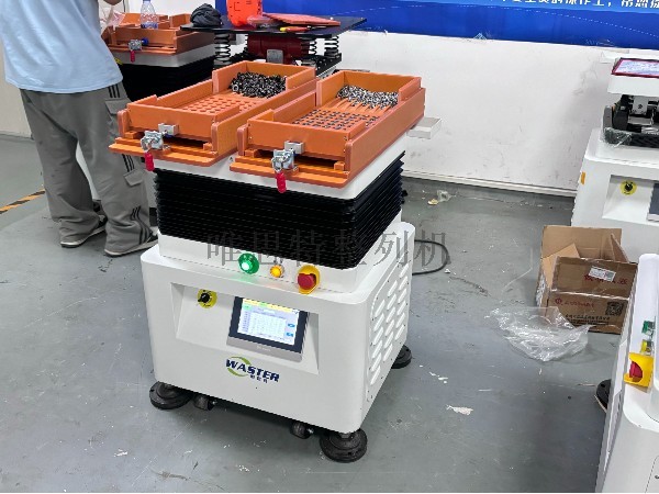 別讓低效生產拖垮你！2025年了，是時候換掉傳統手工擺盤了！