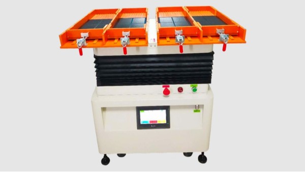 芯片自動(dòng)擺盤機(jī)如何排列芯片零件？