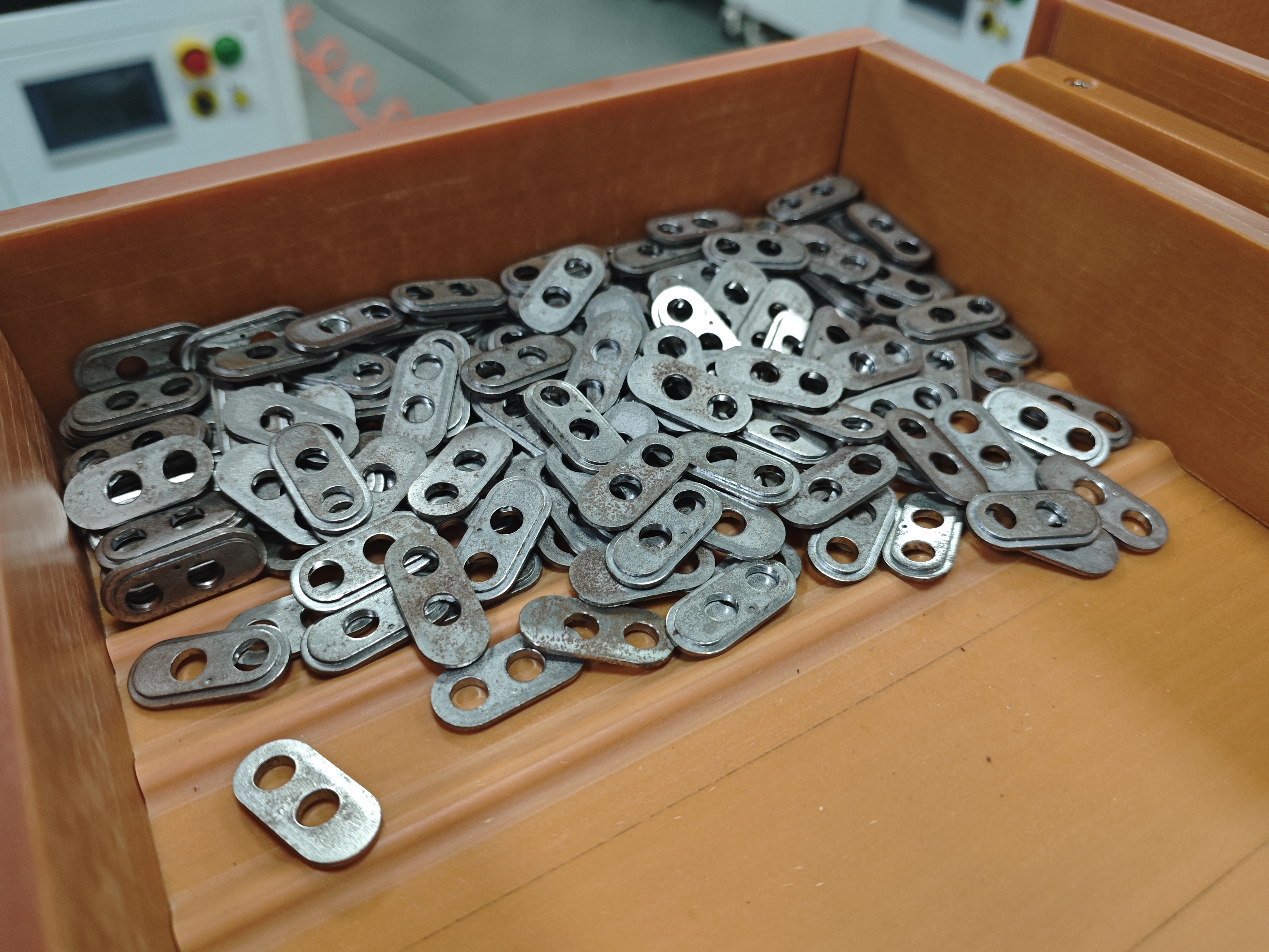 玻珠引線組裝工藝