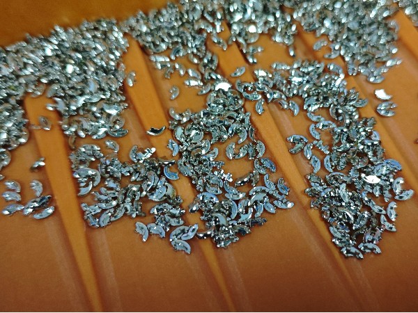 精密電子元件自動(dòng)化排列解決方案 | 唯思特整列機(jī)