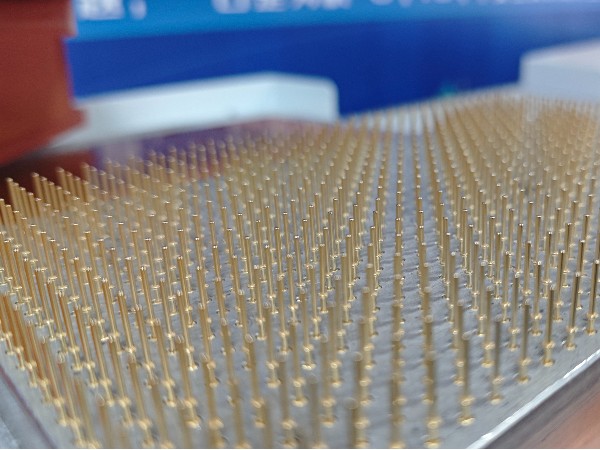 探針、插針、pogopin 針整列機排列解決案例