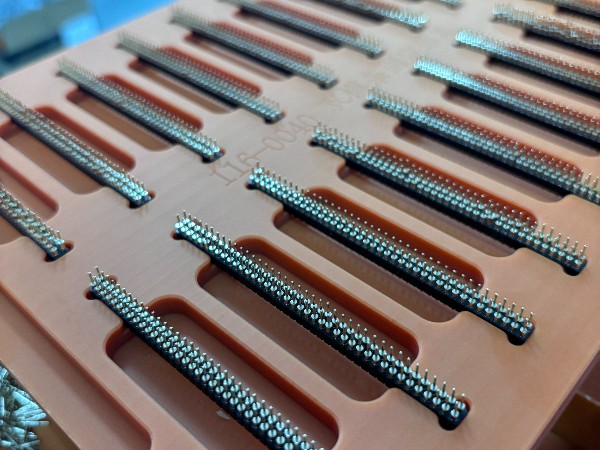 唯思特整列機(jī)的效率密碼：從人工瓶頸到自動(dòng)化跨越