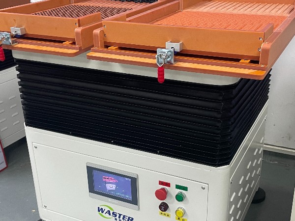 塑膠紐扣自動整列機(jī)擺盤機(jī)案例